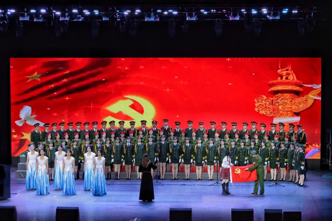 金融监管总局:坚定不移走好中国特色金融发展之路,全面落实强监管严监管要求